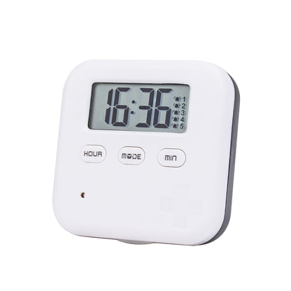 Reminder pill organizer included in the Daily Wellness Gift Set